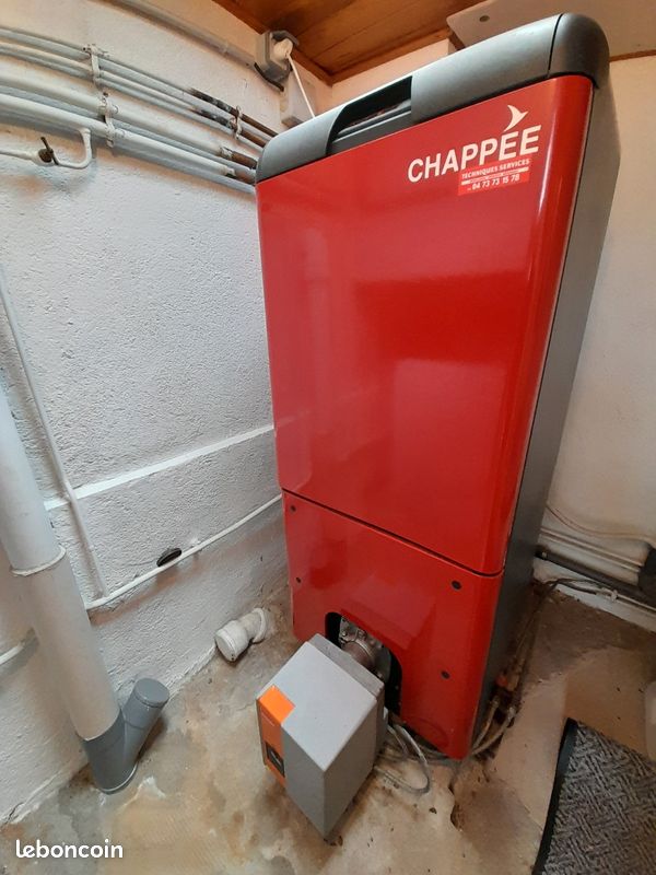Chaudière Fioul Chappée Avec Cuve 2000L - Occasion, Fonctionnelle