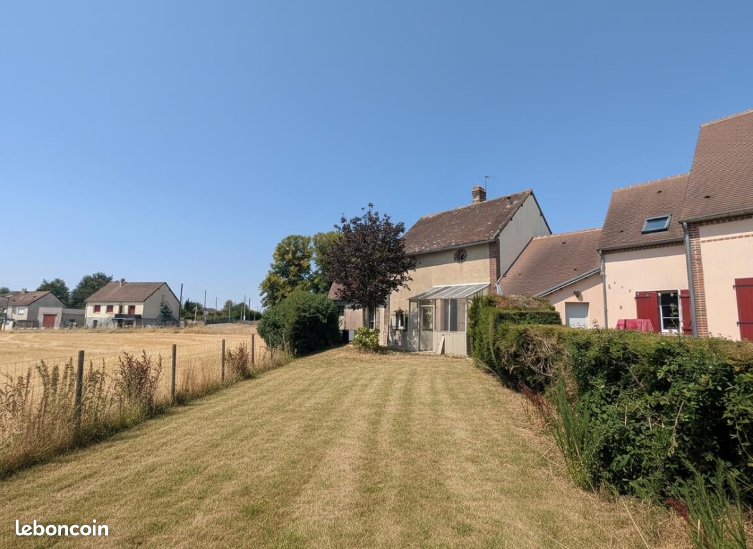 Maison 4 pièces 90 m² · à Saintigny · 90 m² · 102 000 €