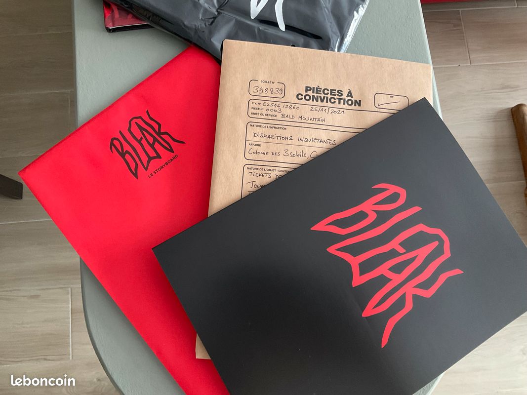 Squeezie - Bleak Coffret collector complet volume 1 (image 4)