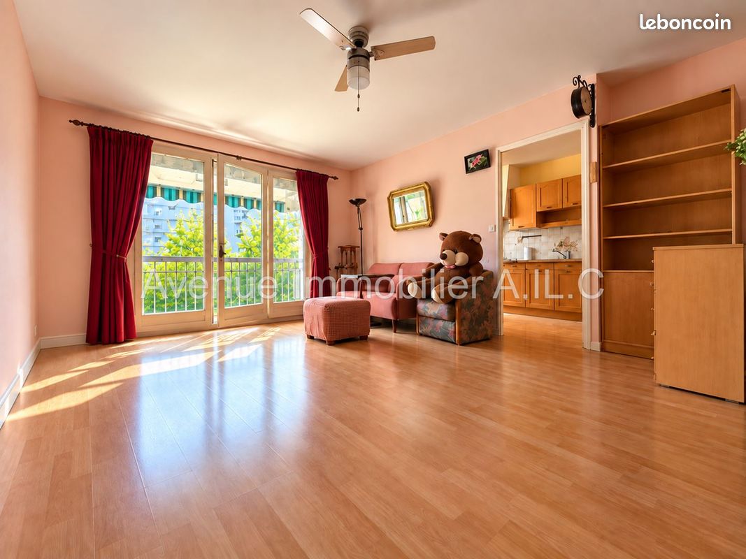 Appartement 2 pièces 45 m² · à Meaux · 45 m² · 147 000 €