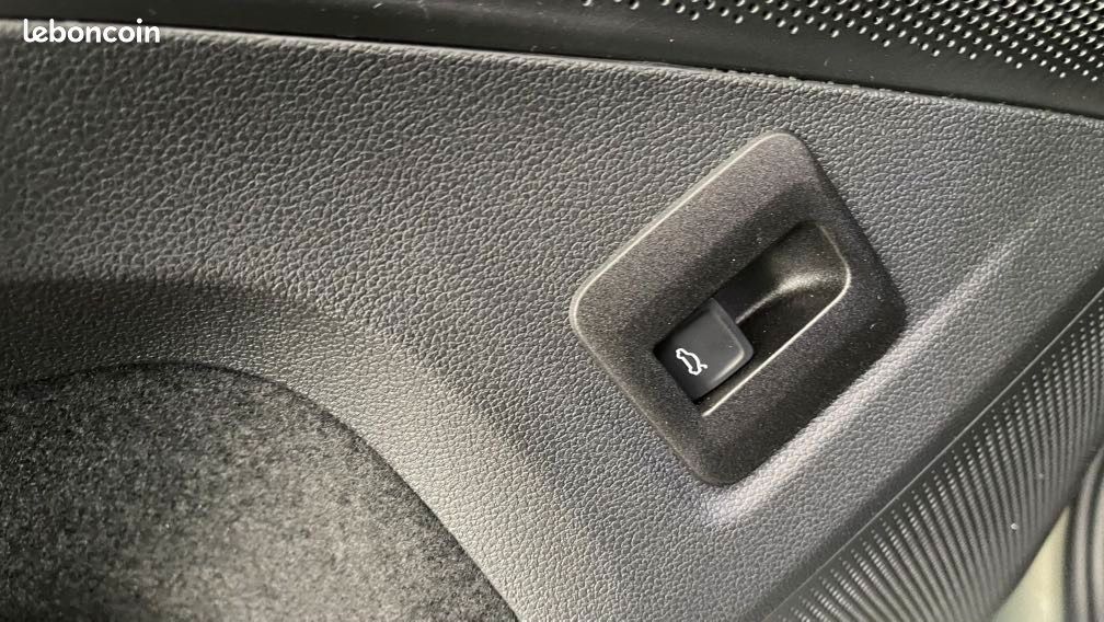 Volkswagen TIGUAN 1.5 ETSI 150CH LIFE PLUS DSG7 (image 15)