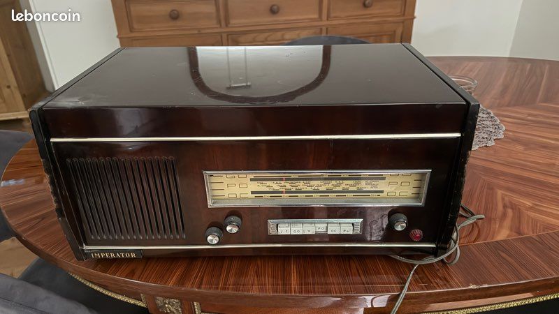 Radio tourne disques imperator (image 1)