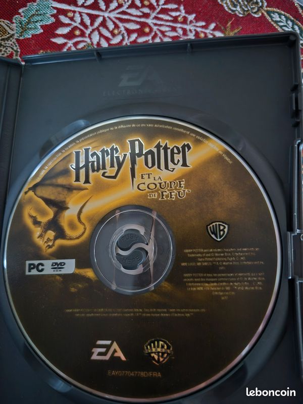 Jeu PC Harry Potter Et La Coupe De Feu - Version FR - Bon état (boîte Et Manuel)