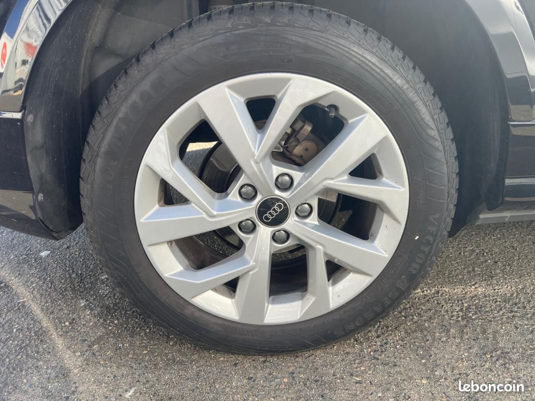 Audi Q2 35 TFSI 150 S tronic 7 S line (image 28)