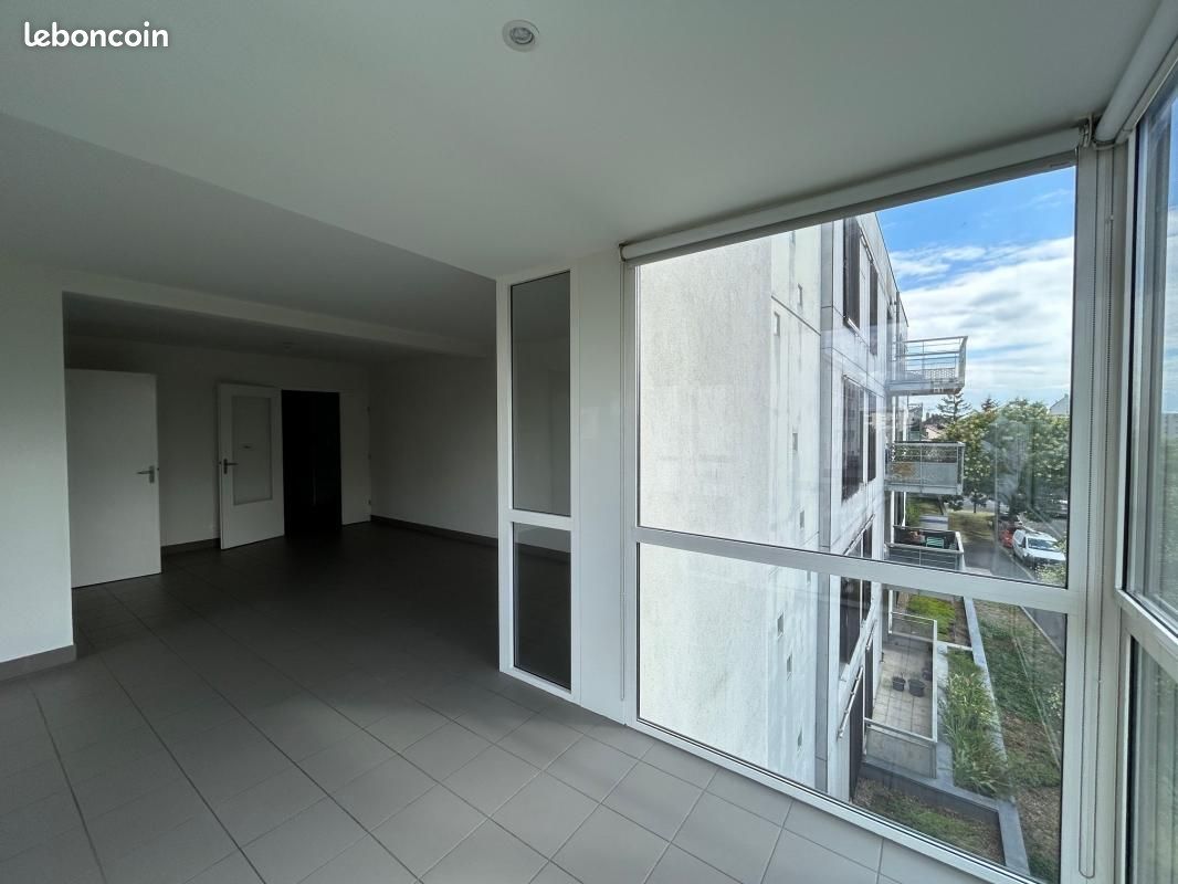 Appartement a louer saint-pierre-des-corps - 4 pièce(s) - 107 m2 - Surfyn