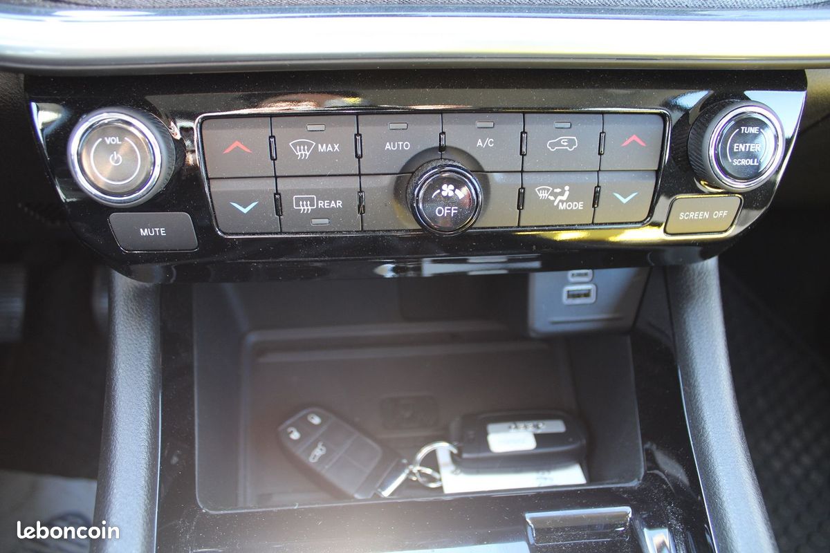 Jeep COMPASS LONGITUDE 130 TURBO BOITE 6V CAMÉRA GPS LINK USB RÉGULATEUR BLUETOOTH FULL LEDS (image 16)