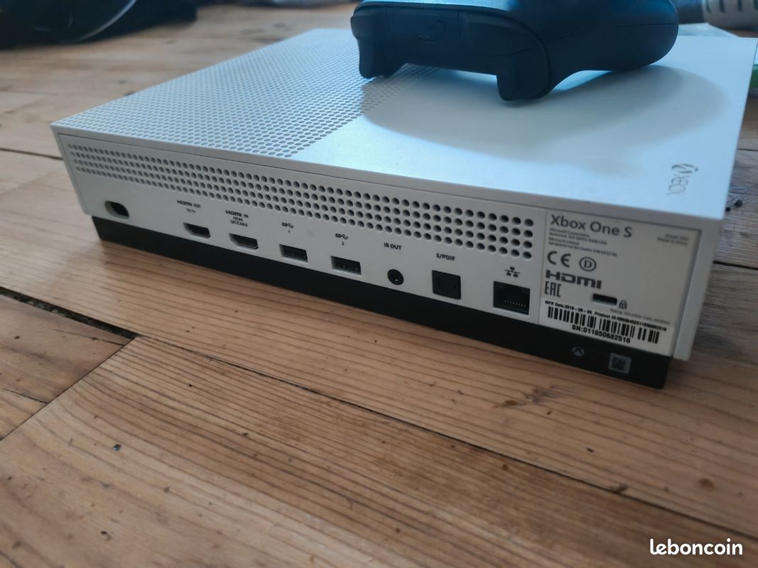 Xbox One s 1to (image 3)