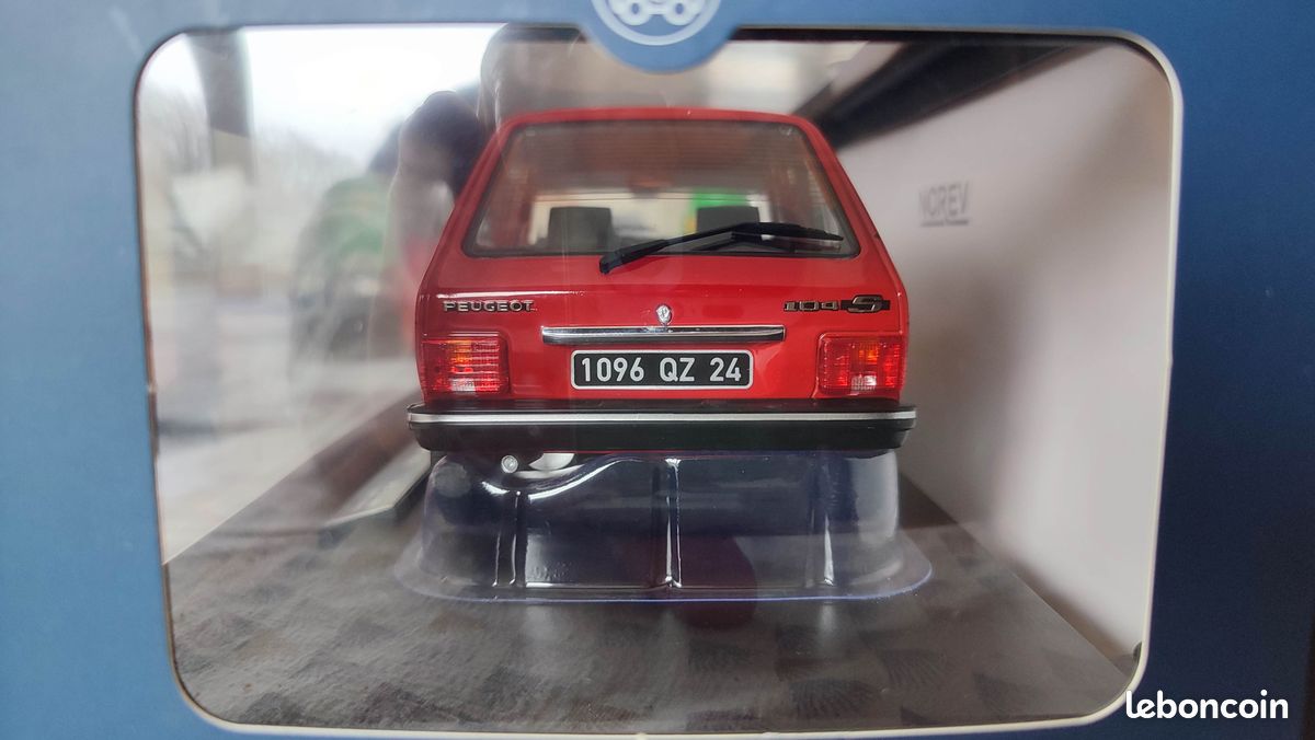 Peugeot 104 S 1981 Bleue – Norev 1/18 – Miniature Neuve Sous Blister