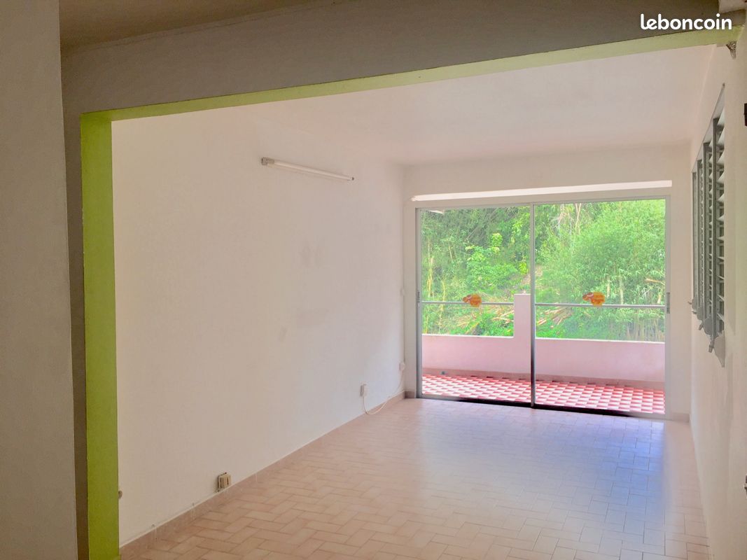 Appartement 2 pièces 61 m² · à Fort-de-France · 61 m² · 695 €/mois
