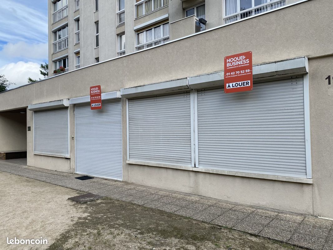 Local commercial 204 m² Ivry-sur-Seine (image 1)