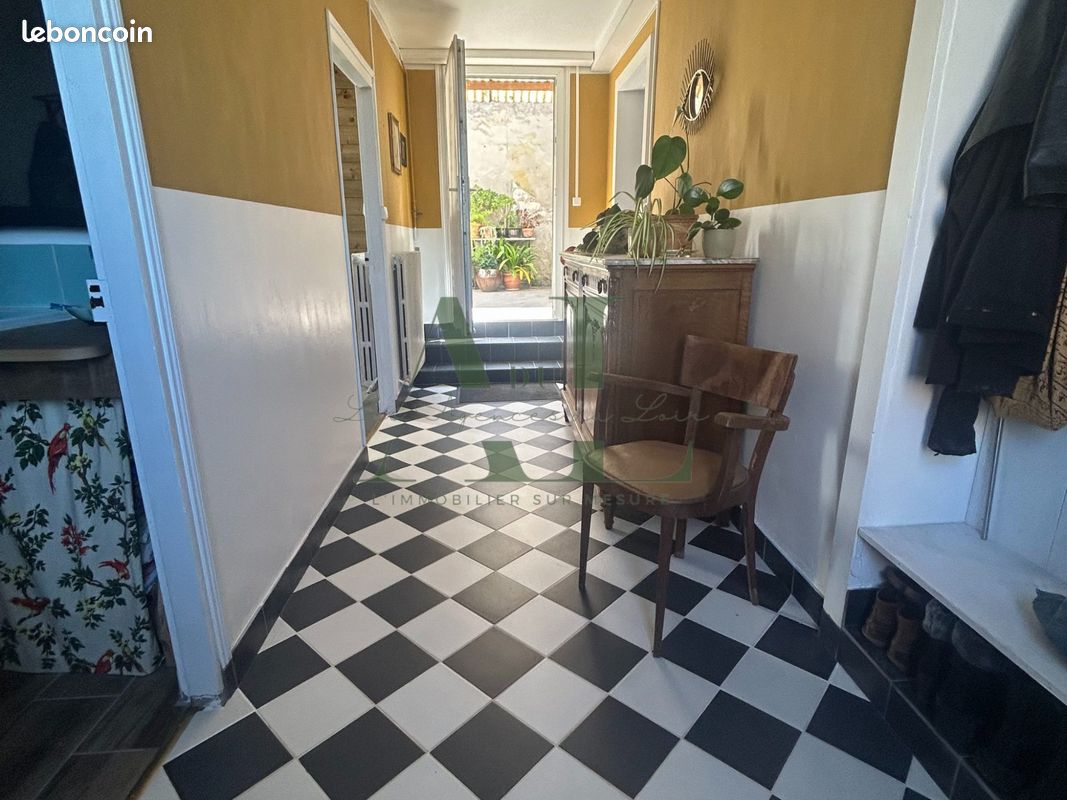 Maison 6 pièces 129 m² · à Mansigné · 129 m² · 143 850 €