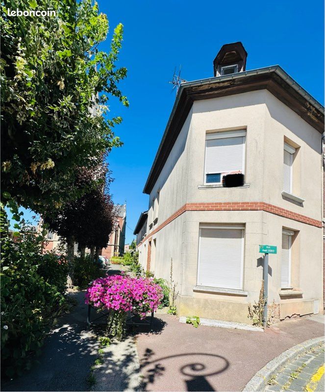 Maison 5 pièces 93 m² · à Forges-les-Eaux · 93 m² · 88 000 €
