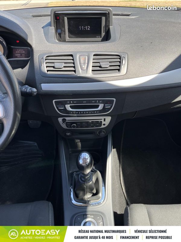 Renault Megane III Phase 2 Hatchback 1.2 TCE 16V ECO2 S&S (image 15)