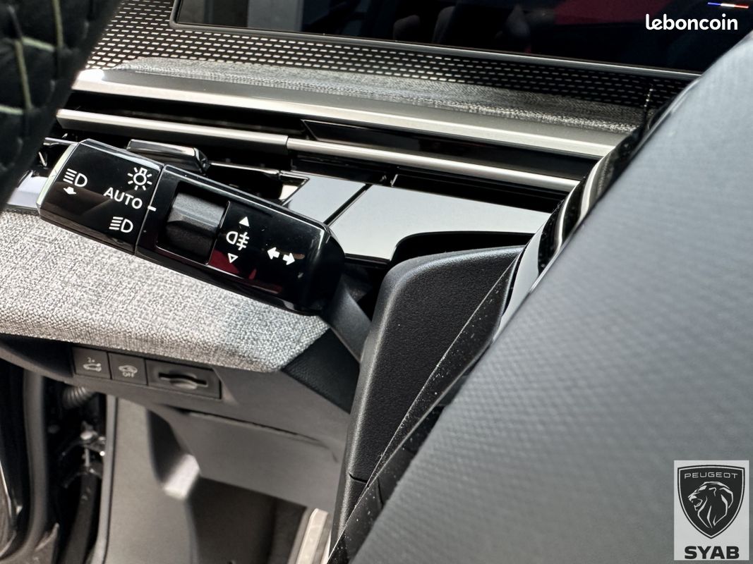 Peugeot 3008 III 1.2I HYBRID -145 BV E-DCS6 GT (image 19)