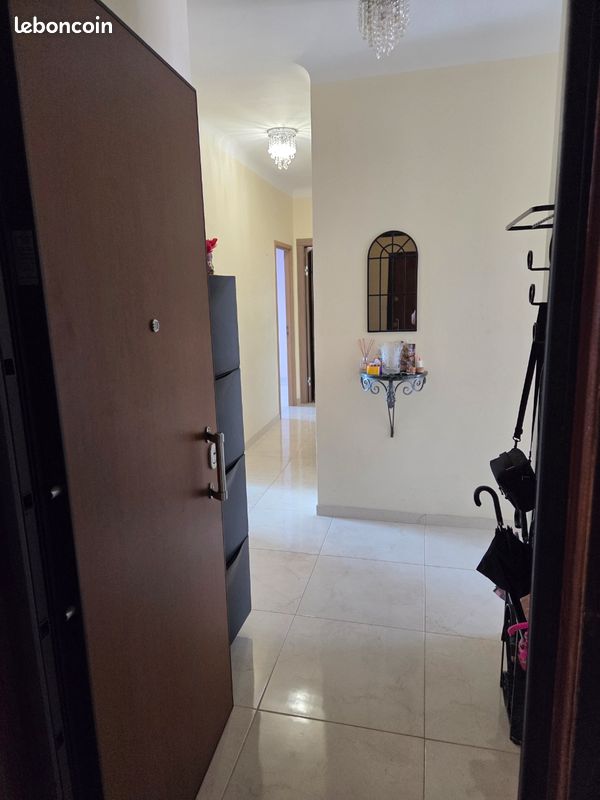 Appartement 3 pièces 65 m² · à Nice · 65 m² · 270 000 €