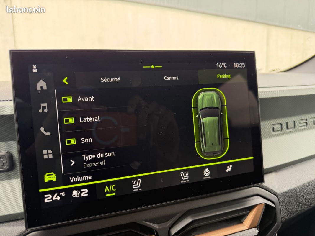 DACIA DUSTER TCe 141cv Hybride 4x2 EDC Extreme - Sièges Volant chauffants / CarPlay / Caméra 360 - (image 25)