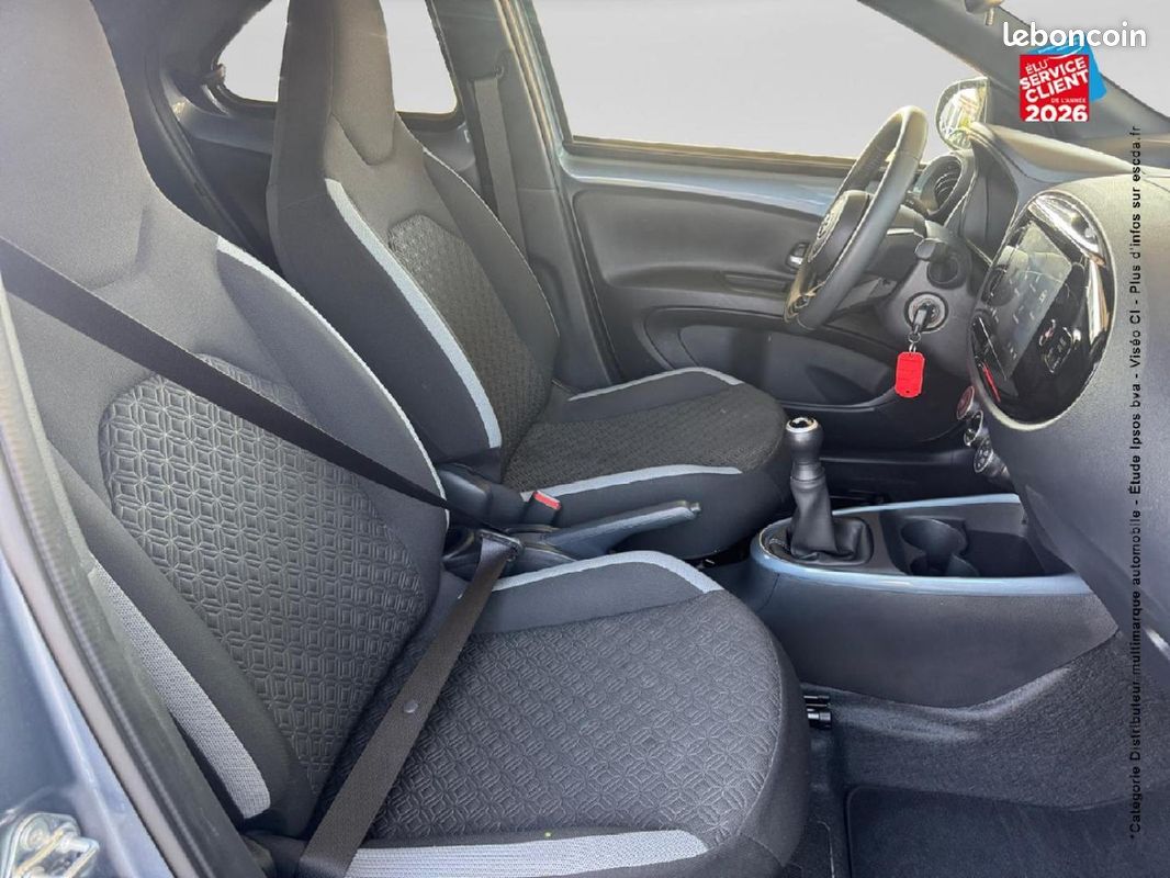 Toyota Aygo X 1.0 VVT-i 72ch Design MY24 (image 5)