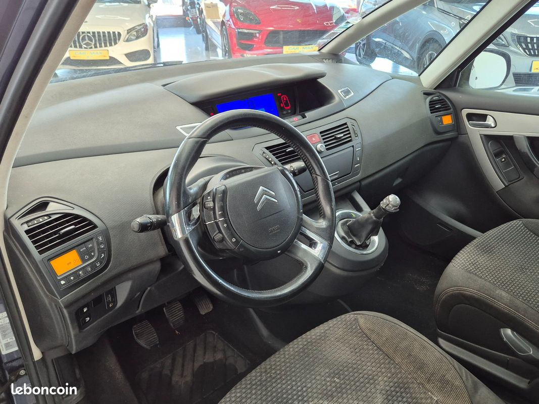 Citroën C4 1.6 HDi 16V 110 cv Exclusive (image 7)
