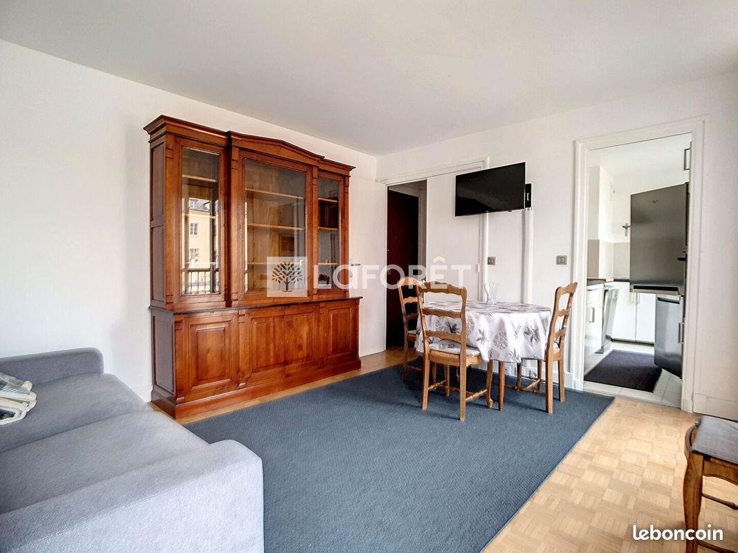 Appartement 2 pièces 37 m² · à Versailles · 37 m² · 1 197 €/mois