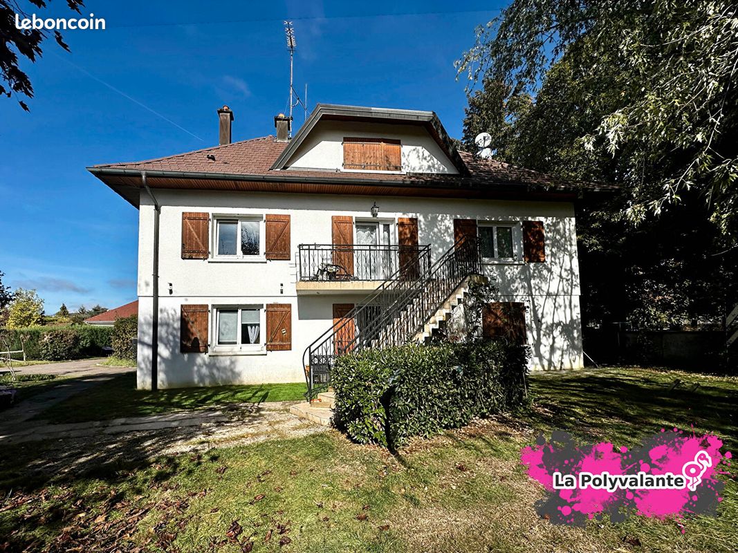Maison 8 pièces 181 m² · à Lure · 181 m² · 217 000 €