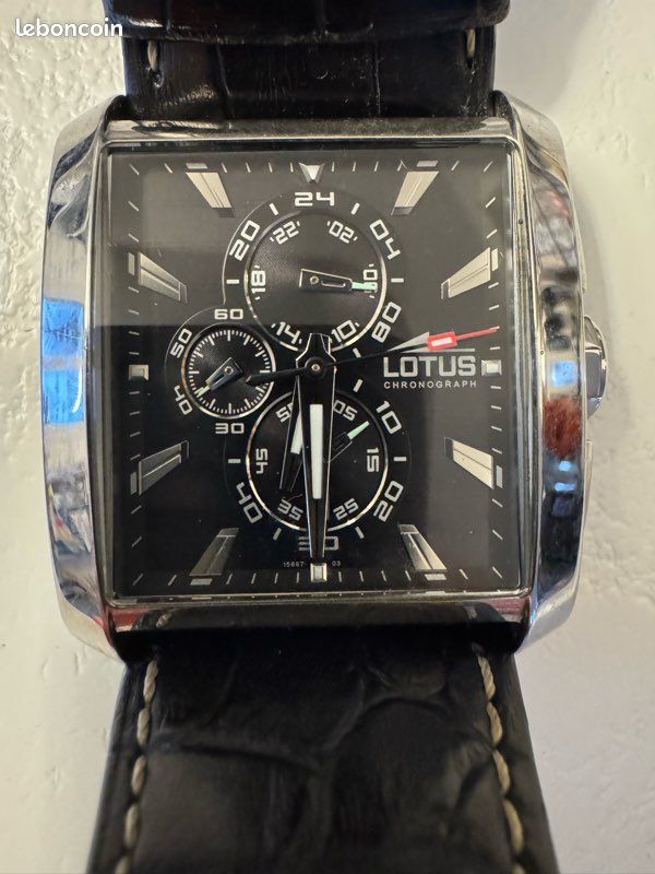 Montre Chronographe Vintage Lotus 15398 - Quartz - Pour Homme - Occasion En Bon état