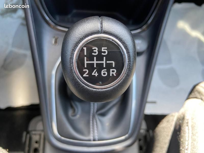 Ford Puma 1.0 Flexifuel 125ch S&S mHEV Titanium (image 21)