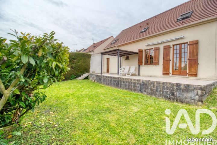 Maison 6 pièces 120 m² · à Magny-en-Vexin · 120 m² · 326 000 €