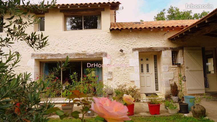 Maison 6 pièces 206 m²