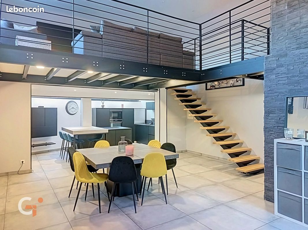 Maison 6 pièces 155 m² · à Pont-Audemer · 155 m² · 335 000 €
