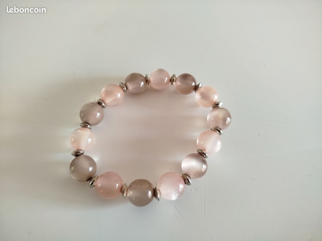 Bracelet en perles translucides Montres Bijoux