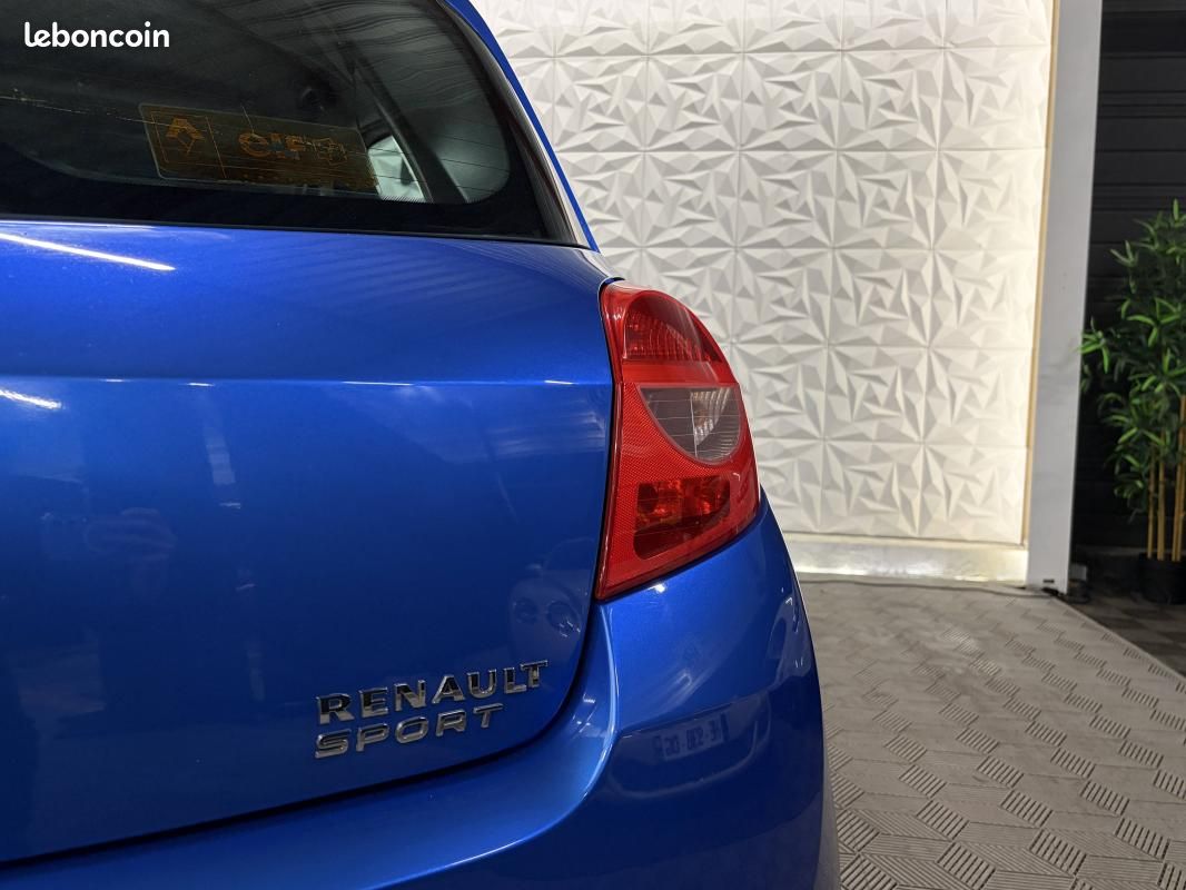 Renault Clio 3 RS BLEUE MONAKO - Très bel état (image 5)