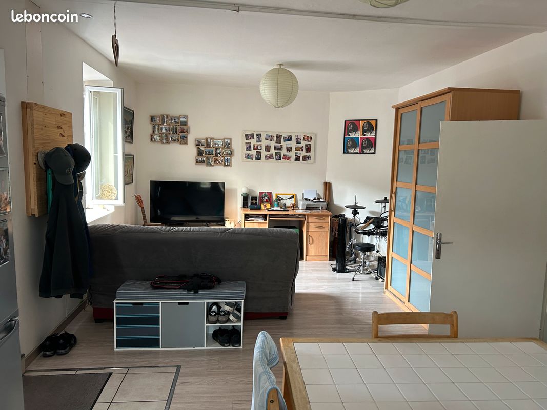 Appartement 3 pièces 49 m² · à Chanay · 49 m² · 640 €/mois