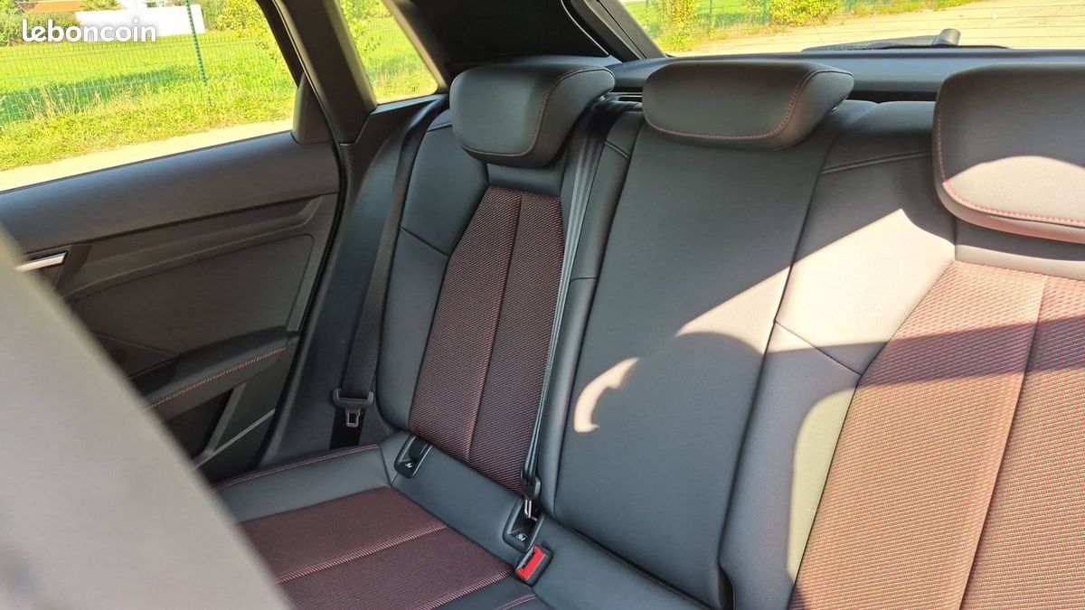 Audi A3 sportback 1.5 TFSI 150 Mild Hybrid S-Tronic 7 S Line (image 9)