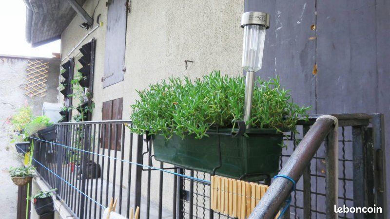 Appartement 1 pièce 27 m² · à La Tronche · 27 m² · 403 €