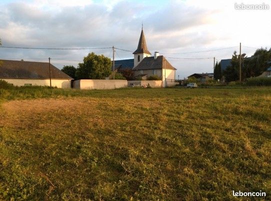 Terrain constructible · à Poumarous · 37 000 €
