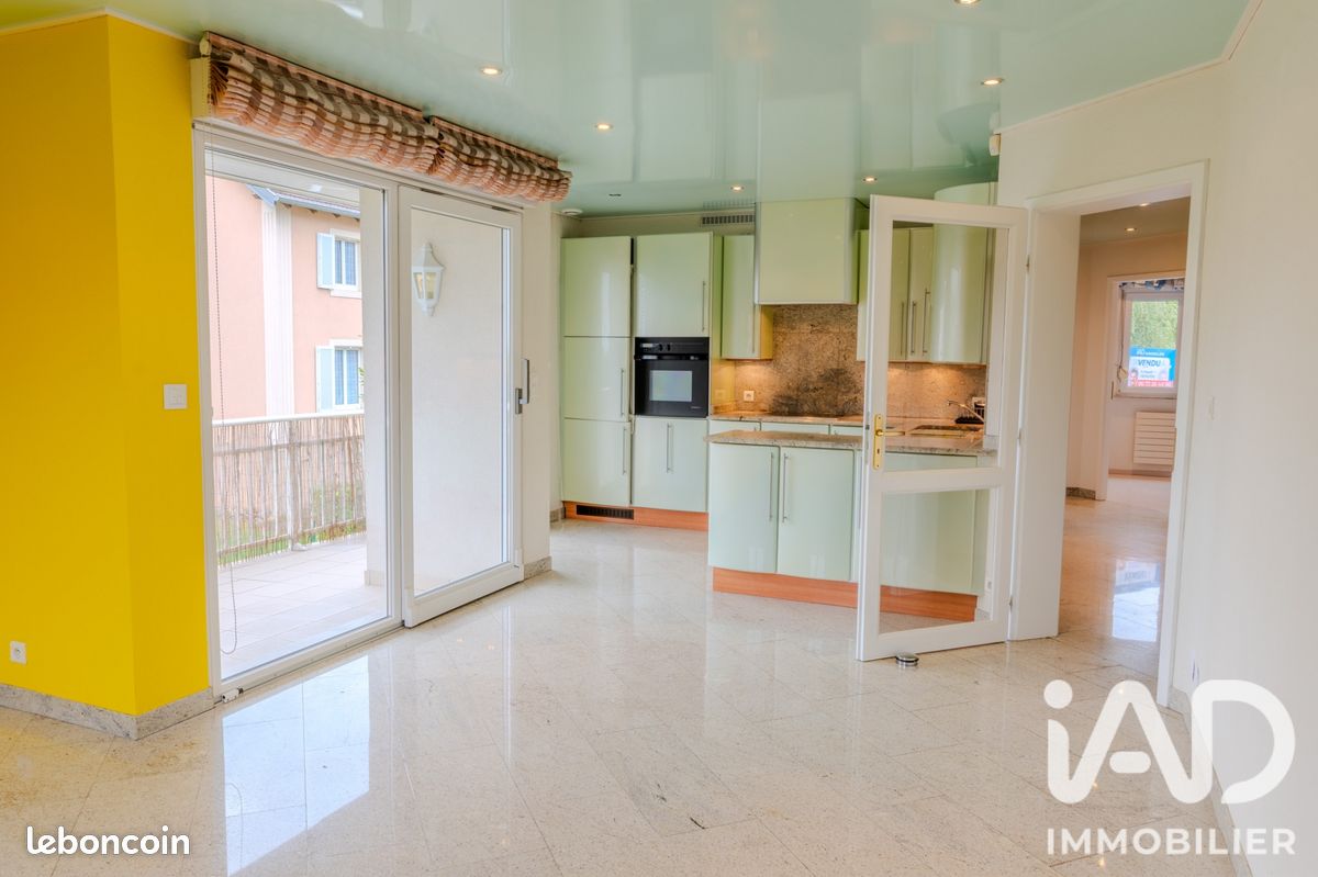 Appartement 4 pièces 82 m² · à Zillisheim · 82 m² · 219 000 €