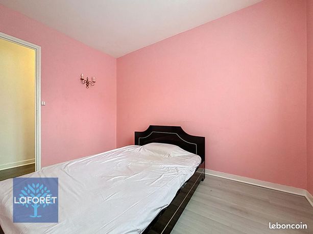 Appartement a louer - 3 pièce(s) - 52 m2 - Surfyn