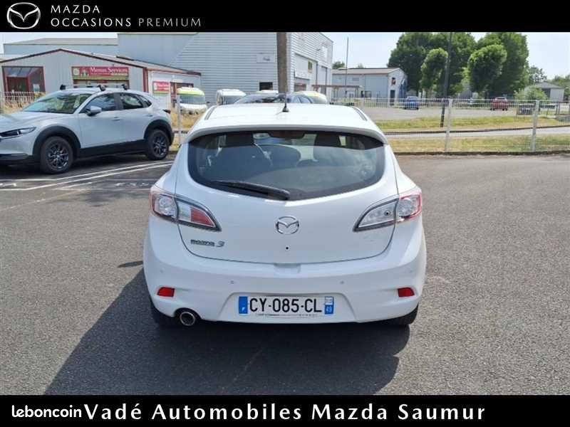 Mazda 3 2.2L MZR-CD DYNAMIQUE (image 11)