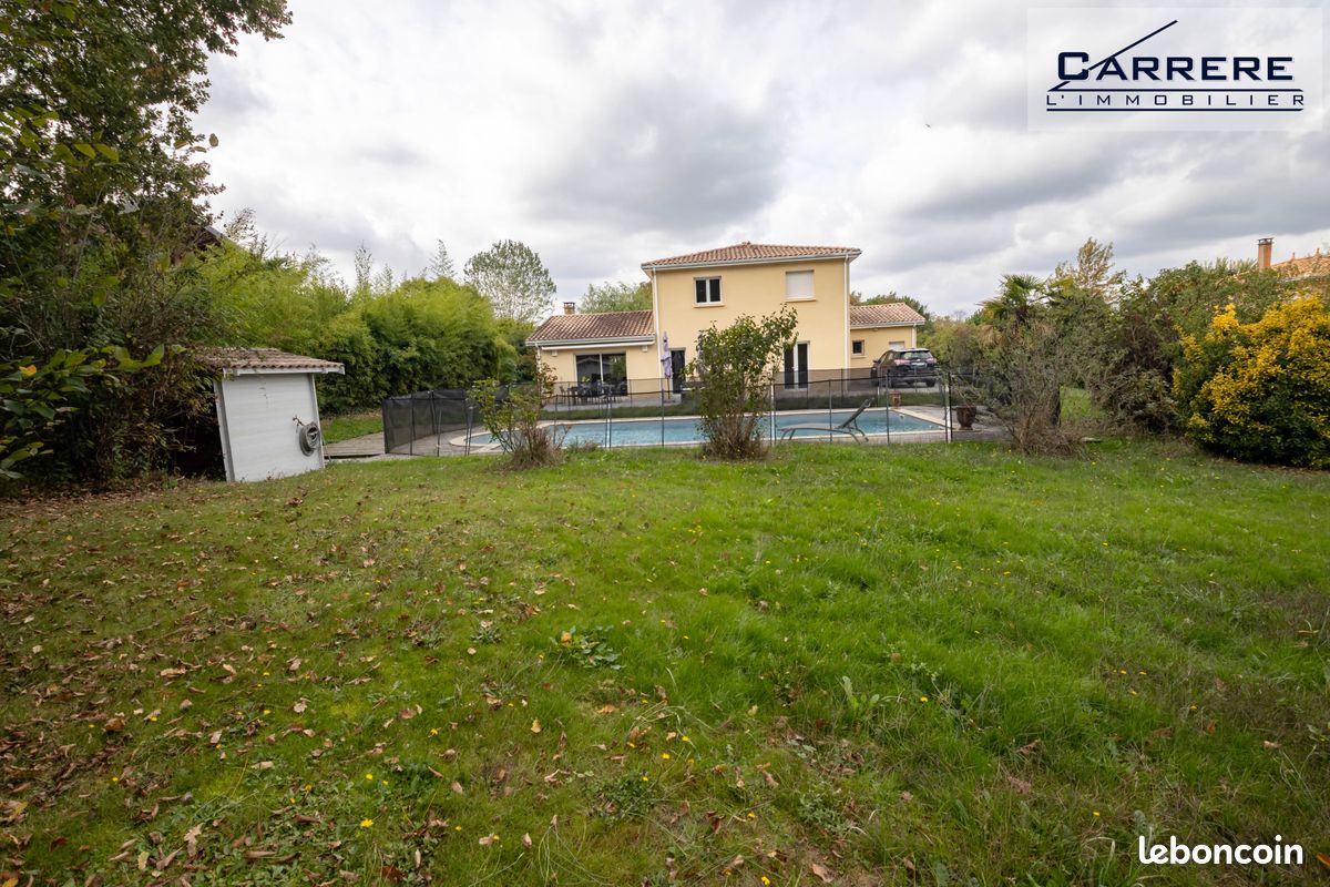 Maison 6 pièces 167 m² · à Latresne · 167 m² · 547 500 €