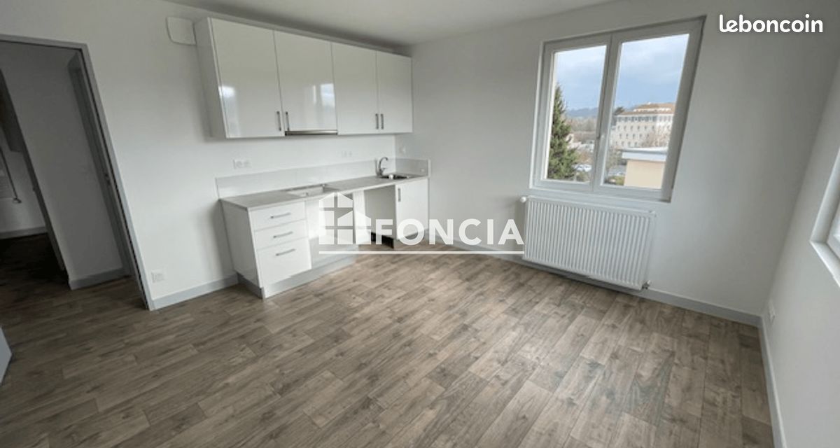 Appartement 3 pièces 44 m² · à Étampes · 44 m² · 123 000 €