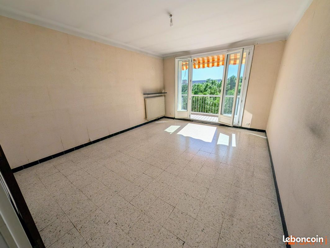 Appartement 2 pièces 50 m² · à Nîmes · 50 m² · 105 000 €
