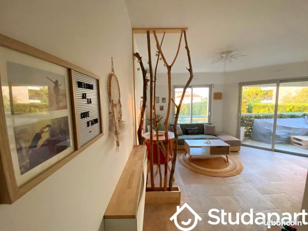 Appartement 2 pièces 34 m² · à Antibes · 34 m² · 905 €