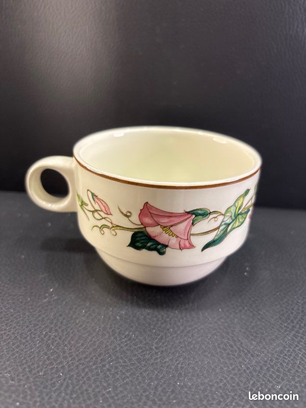 Tasse en faïence villeroy et Boch modèle palermo (image 1)
