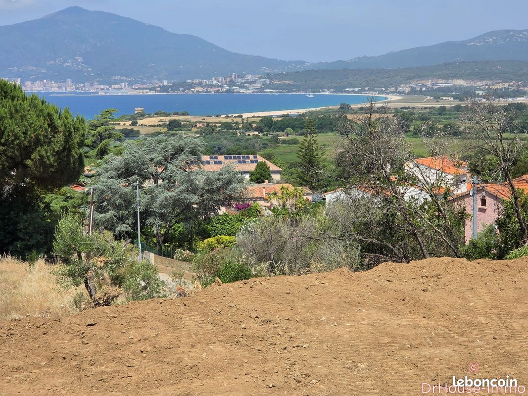 Terrain 1078 m² · à Grosseto-Prugna · 1 078 m² · 542 000 €