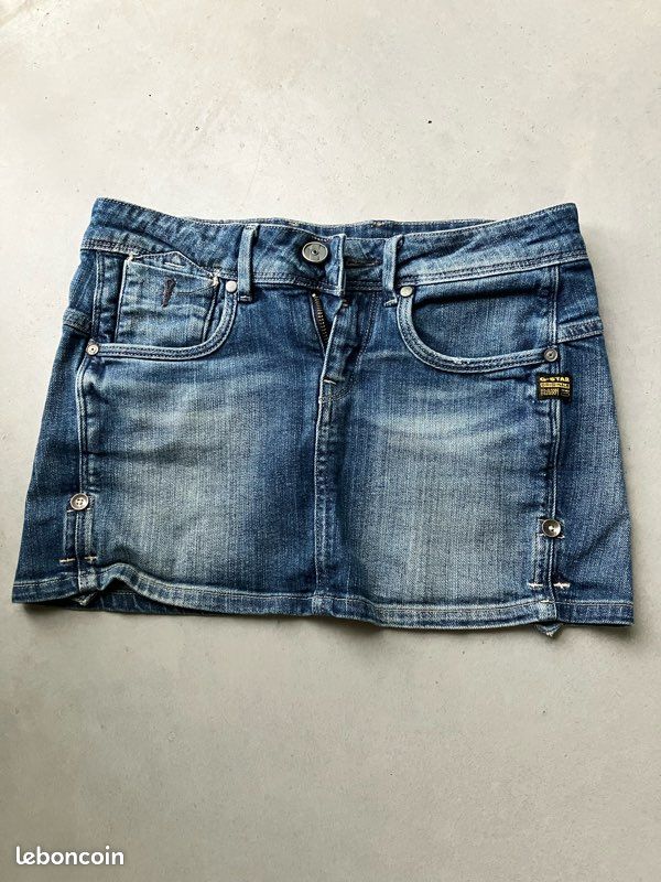 Minijupe en jean taille basse de l'an 2000 - Moyenne | Minijupe en denim délavé moyen vintage - France