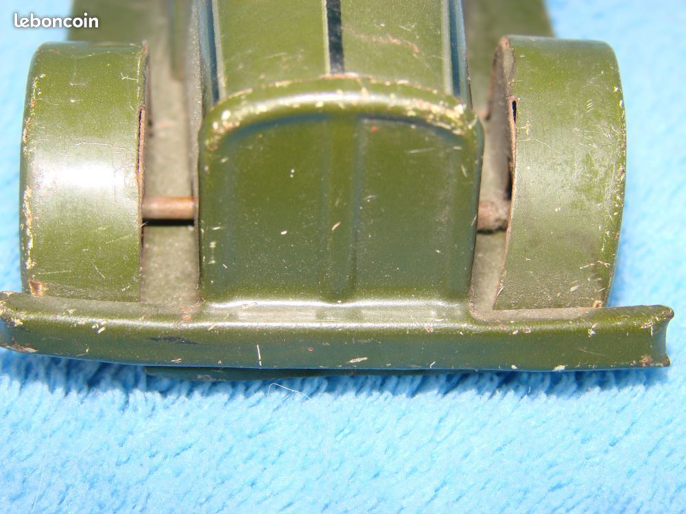 ANCIEN VOITURE EN tôle Camion Armée Militaire FJ France jouet EUR 6,00