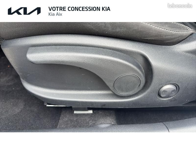 Kia Ceed 1.0 T-GDI 120ch GT Line (image 17)