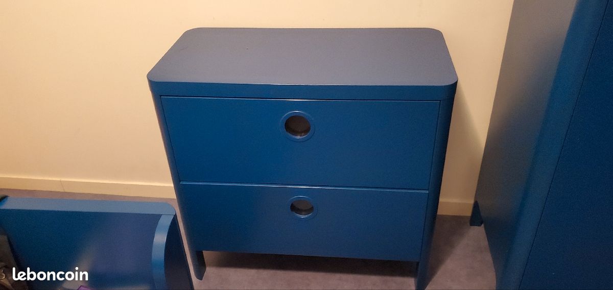 Chambre Enfant Bleu: Lit, Armoire et Commode (image 5)