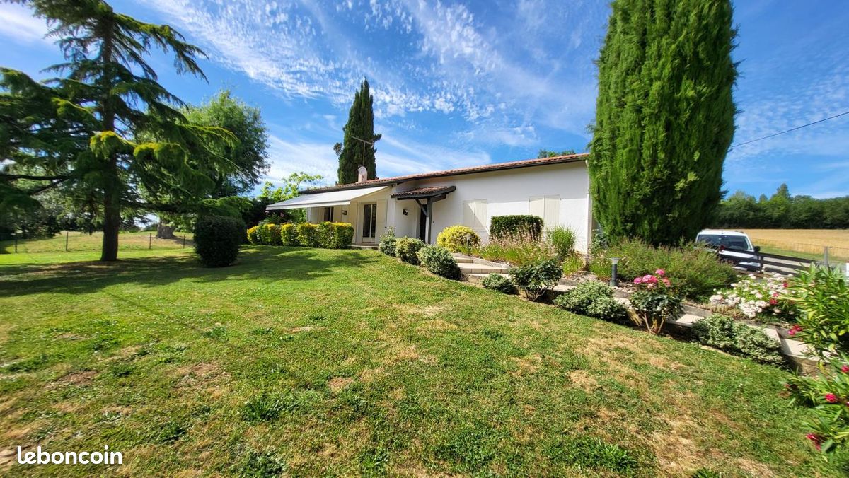 Maison 5 pièces 163 m² · à Astaffort · 163 m² · 299 500 €