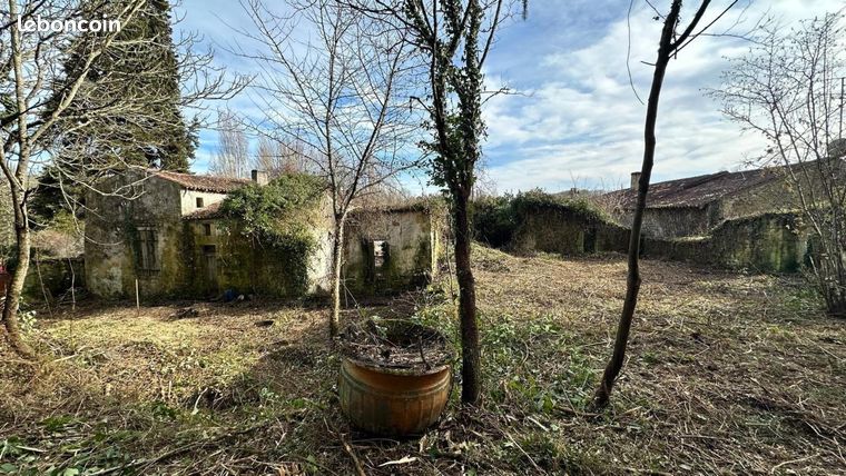 Propriété 7 pièces 222 m²